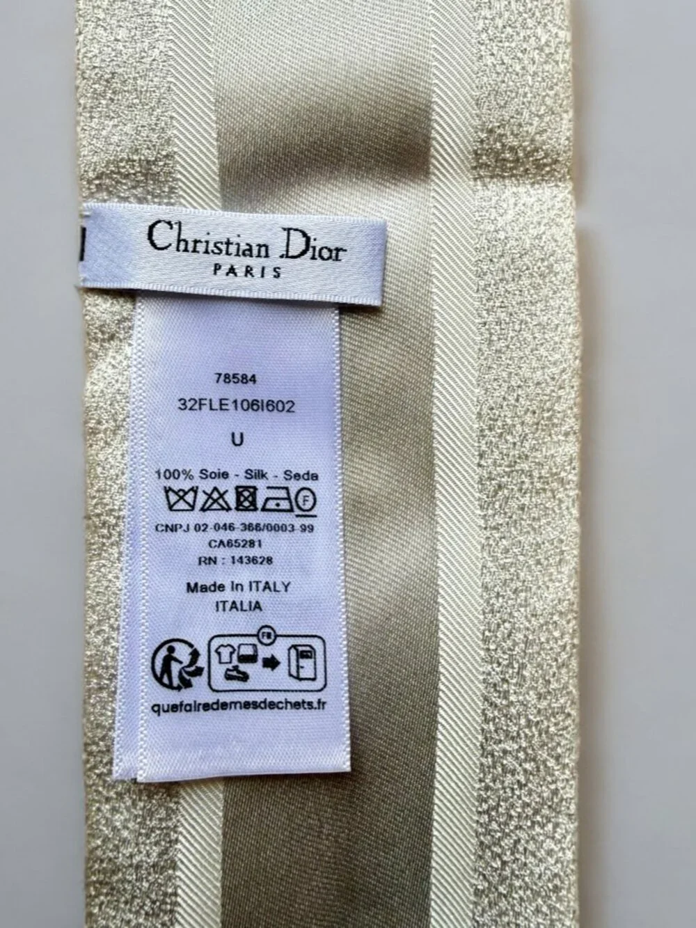 Christian Dior White Silk D-Floral Mitzah Long Scarf